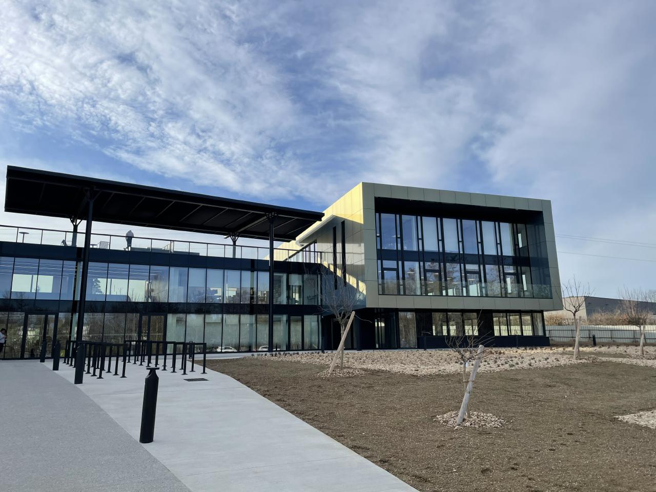 Bureau Limonest 830m² Location bureau Limonest Rhône OLBUR2206259 0